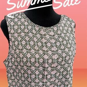 Maurices sleeveless top, women's size medium